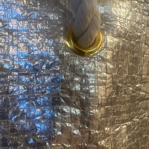 Saks Fifth Avenue Woven Tote Handbag Purse Painted Metallic Silver Type NWT - Picture 4 of 9